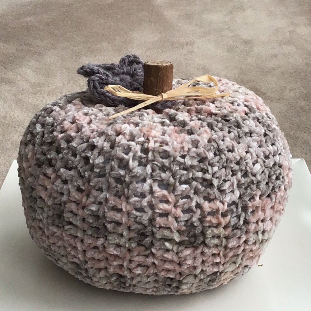 Handcrafted Fall Pumpkin - Medium